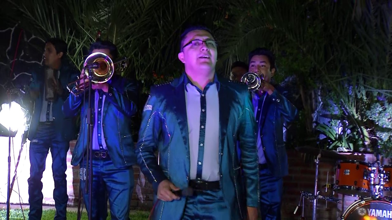 BANDA SL CON MAYOR CACH&Eacute; MIX QUEBRADITAS EN VIVO.LA QUEBRADORA.