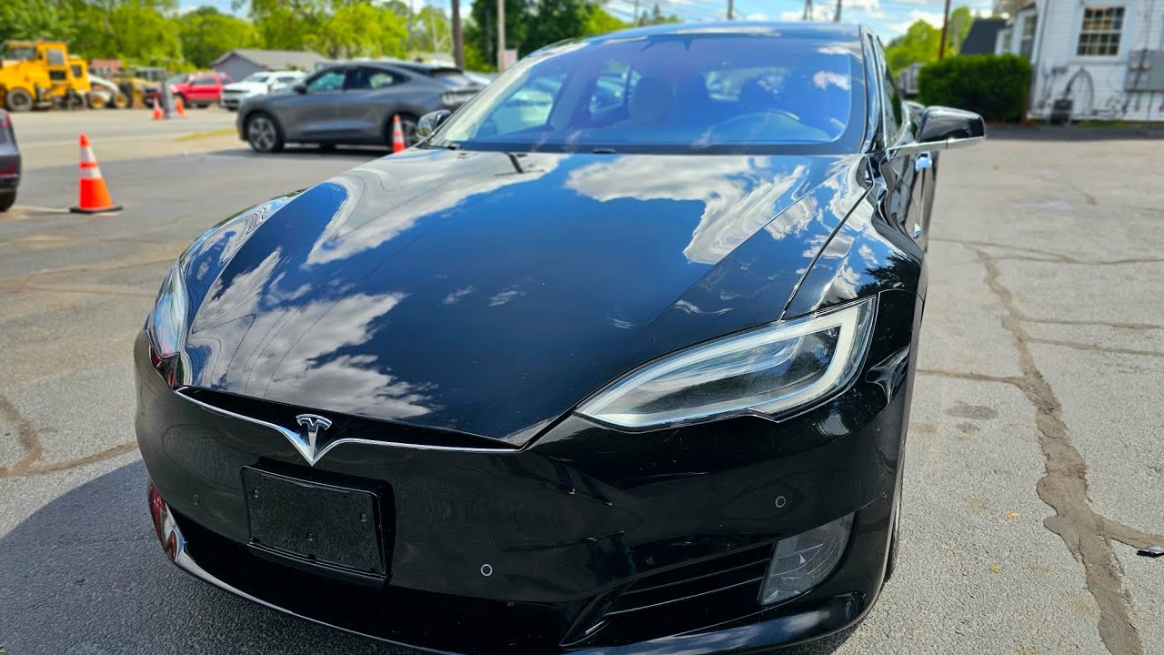 2017 Tesla Model S 75D EV 98,000 miles with enhanced autopilot