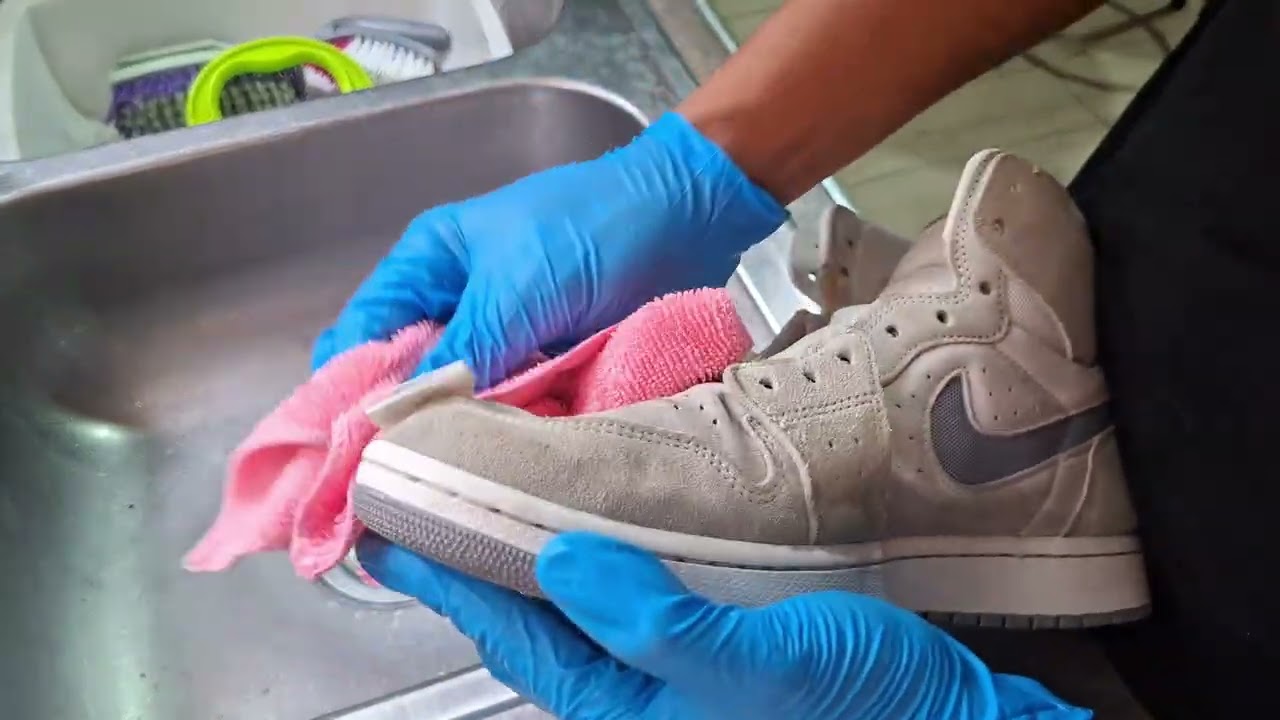 3 | Air Jordan 1 Zoom High