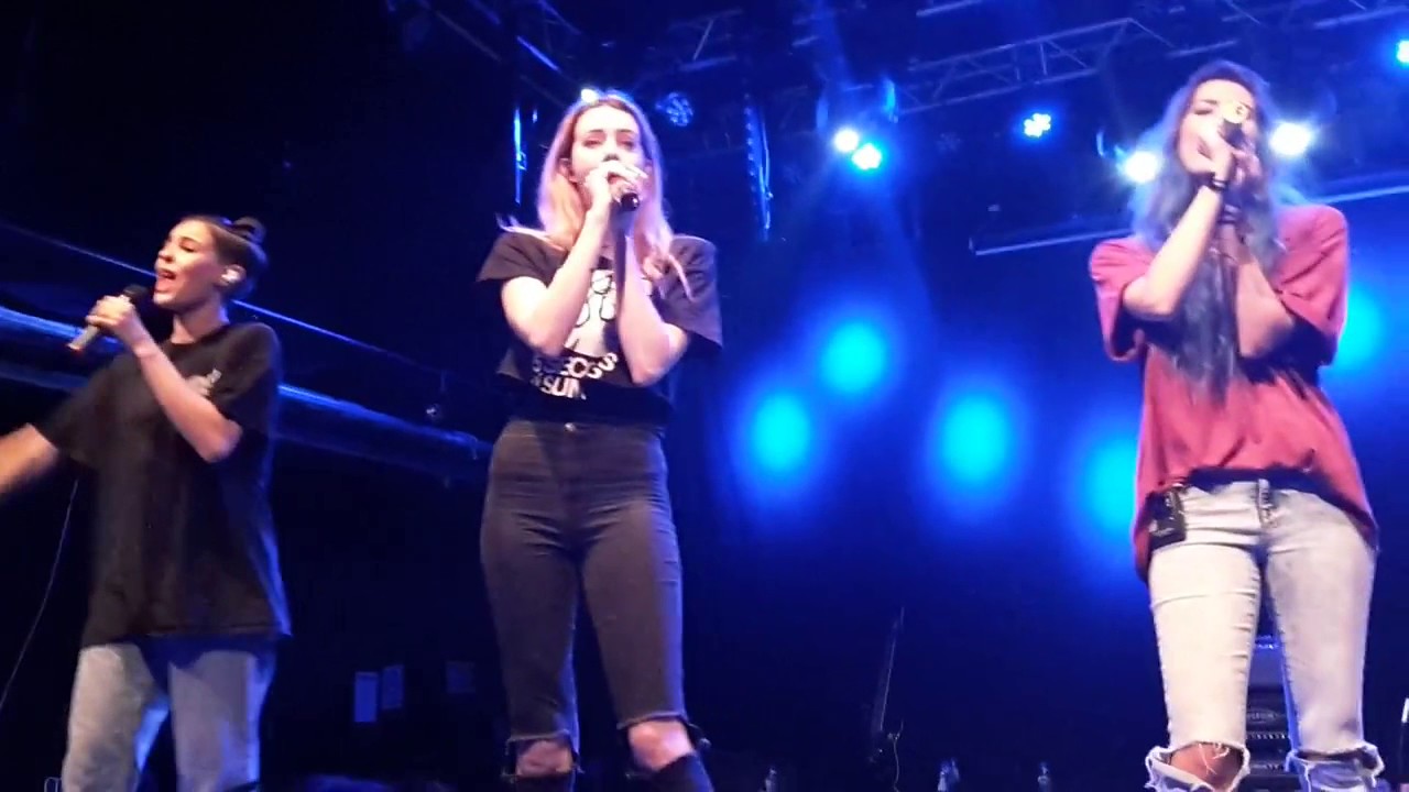 Cimorelli live in Stockholm - One More Night