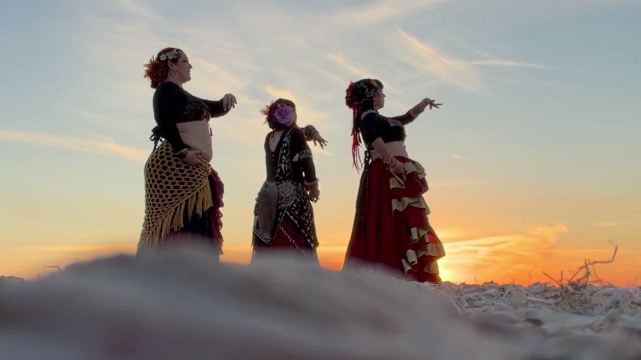 Valky Ardaat and Mythica Tribal -Salamat