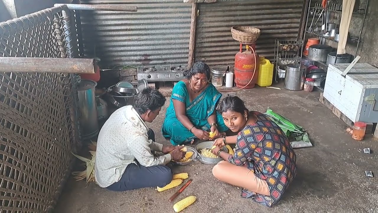 सकाळी भूक लागली तीन तास झाल मधू मखा सोलाय गेले कशी बनवाव हि #vlog #hajaremanisha 