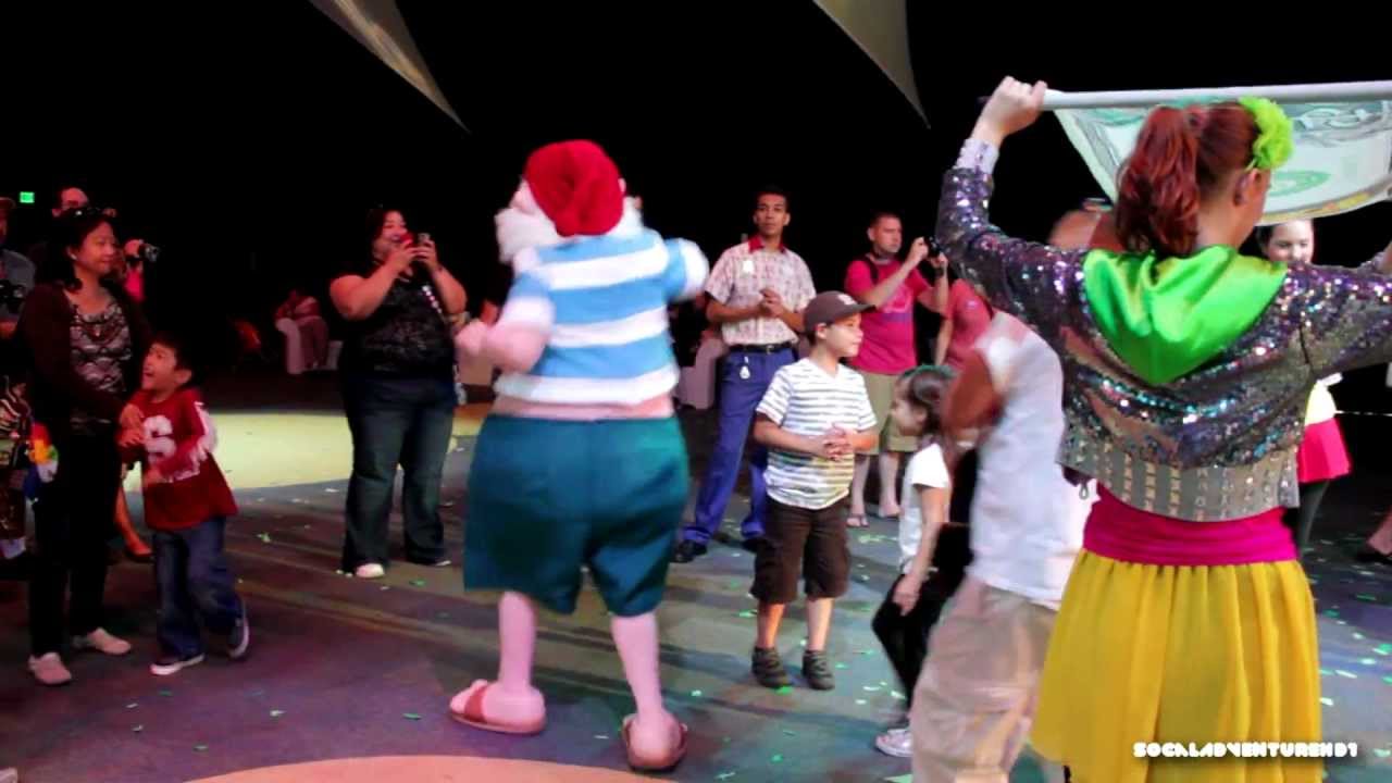 Dancin' with Disney at Stage 17 - Rare Disney Characters Dancing - Disney California Adventure