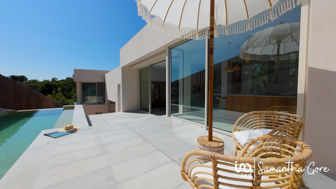 House 4 bedrooms of 300 m² in Sant Pere de Ribes (08810)