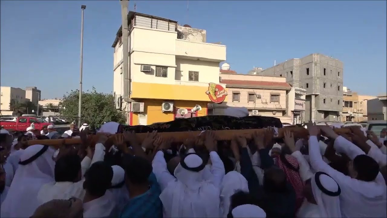 مقطع من تشييع المرحوم سماحة الشيخ صادق المقيلي رحمه الله