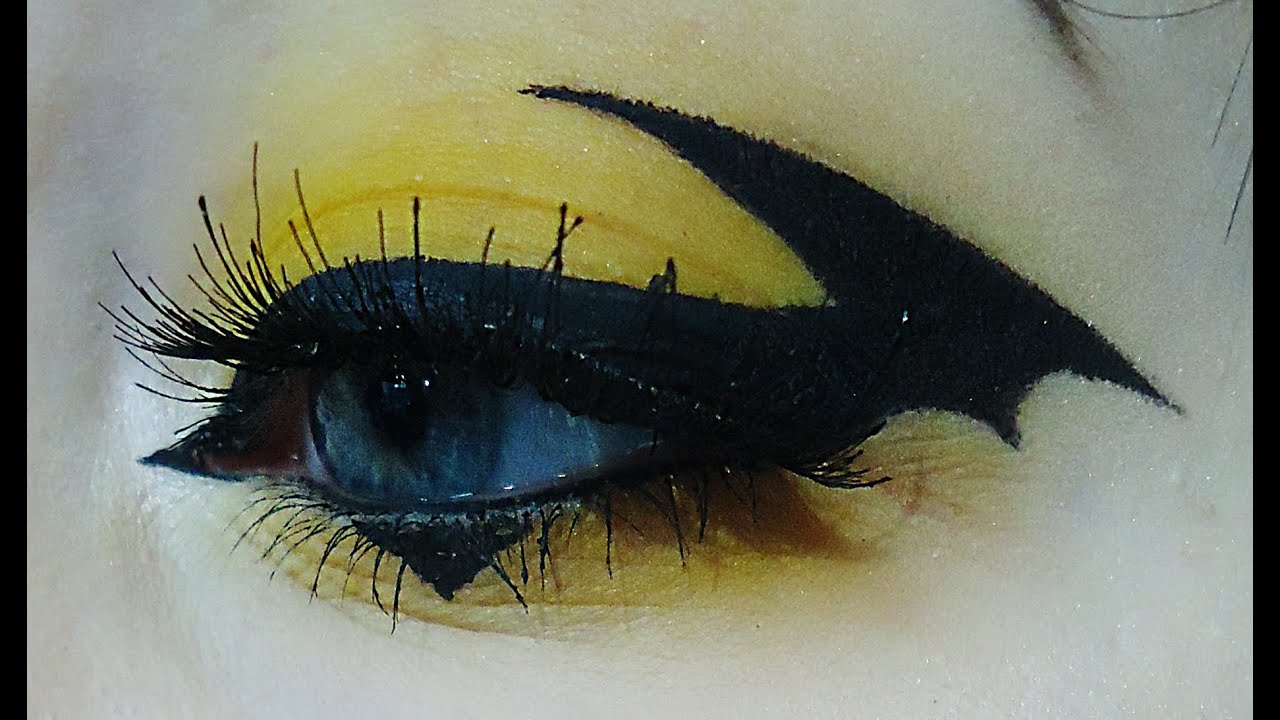 Batman Inspired Eyes - Makeup Tutorial
