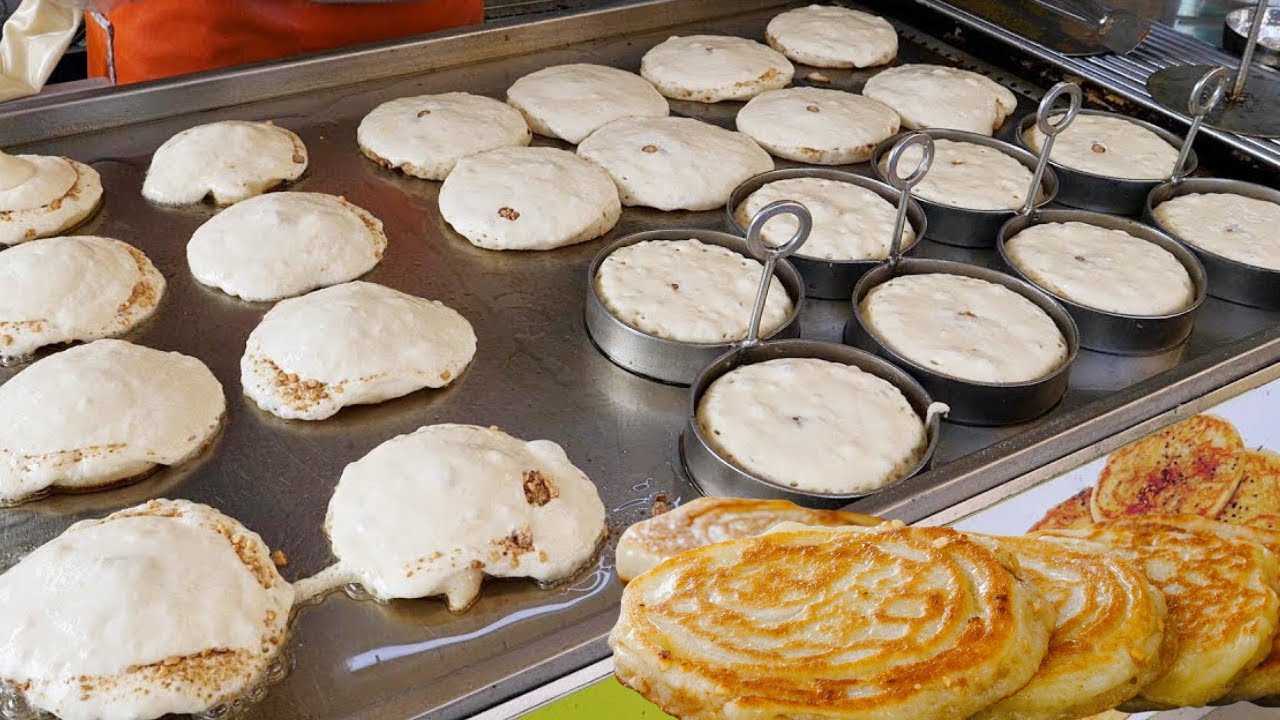 Hotteok (Korean Sweet Pancake) and Cheesy Sandwich - Korean Street Food