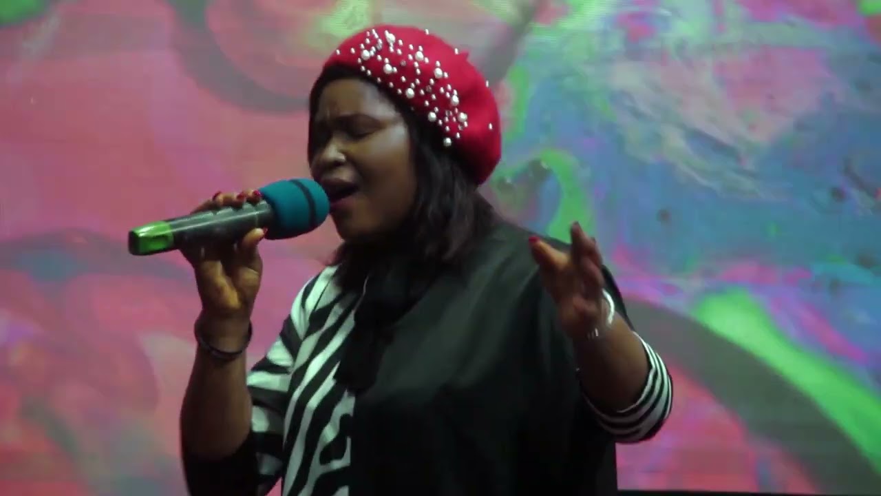 MAMAN ANNYVE MUNYANYA  SERVICE PROPHETIQUE MGJ GOLF ALLILAC