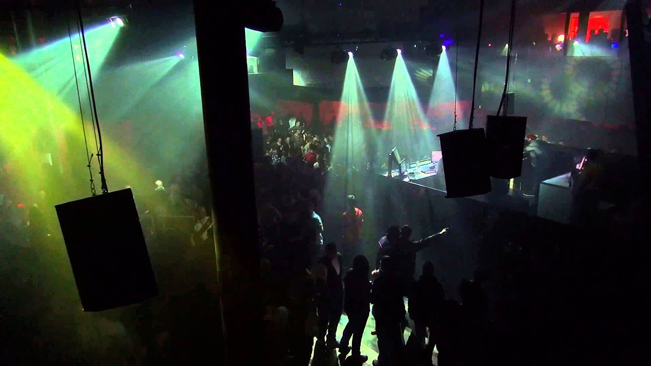ONE NIGHT IN LAGOA - RETRO REUNION 2013 HD