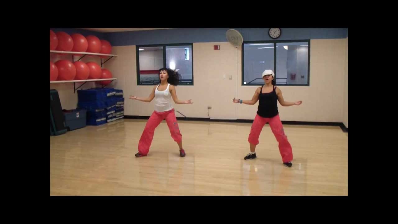 Zumba- Shake Senora Remix  (Conga Line) with Stephani and Alicia