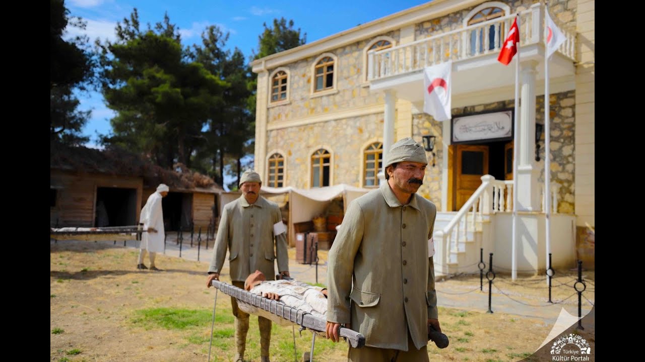 HERKESİ ŞAŞIRTAN; ÇANAKKALE SAHRA HASTANESİ BALMUMU MÜZESİ!