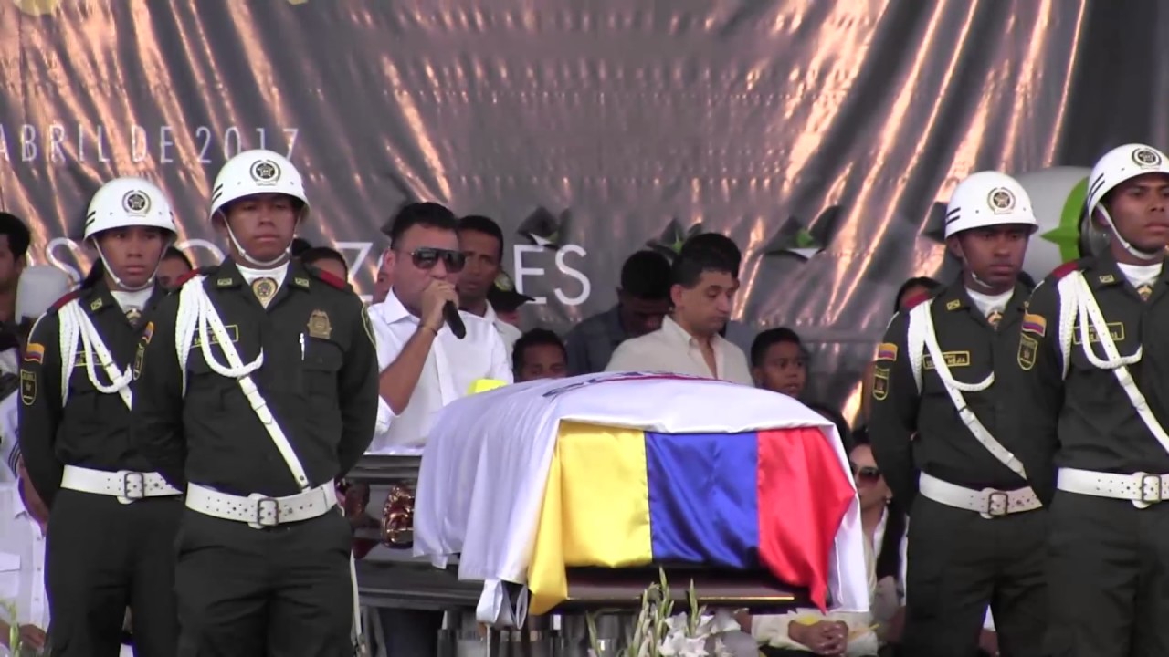 Jean Carlos Jimenéz Centenos le canta a Martín Elías