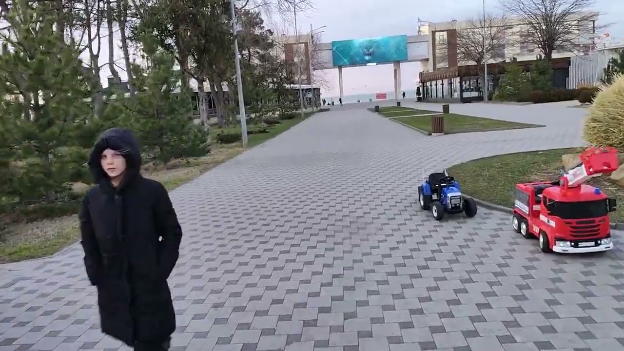 Анапа. Вечерняя улица Горького и пляж у Белой Шляпы после шторма! 20 февраля 2026.