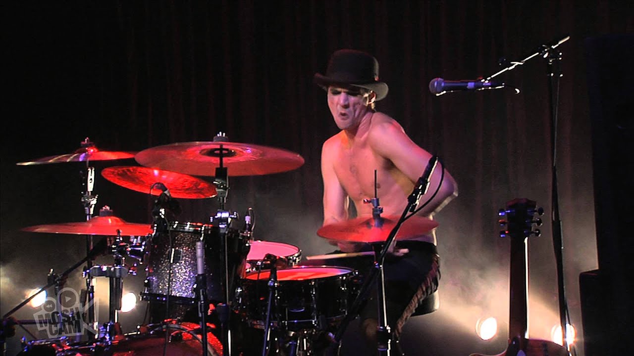 Dresden Dolls - Gravity (Live in Sydney) | Moshcam