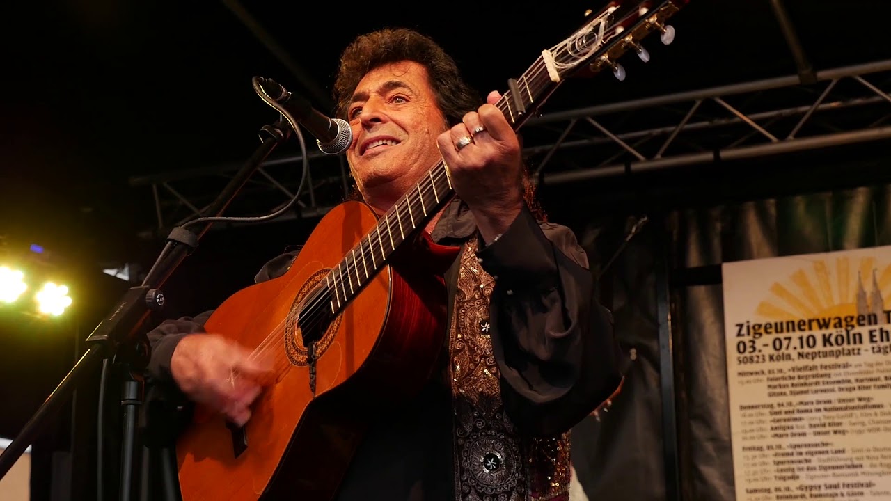 Rumba Gitana und Rafael de Alcalá auf dem Neptunplatz
