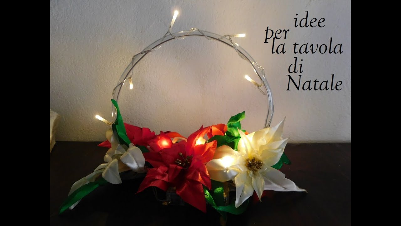 Centrotavola natalizio con le poinsettie ( stelle di Natale )