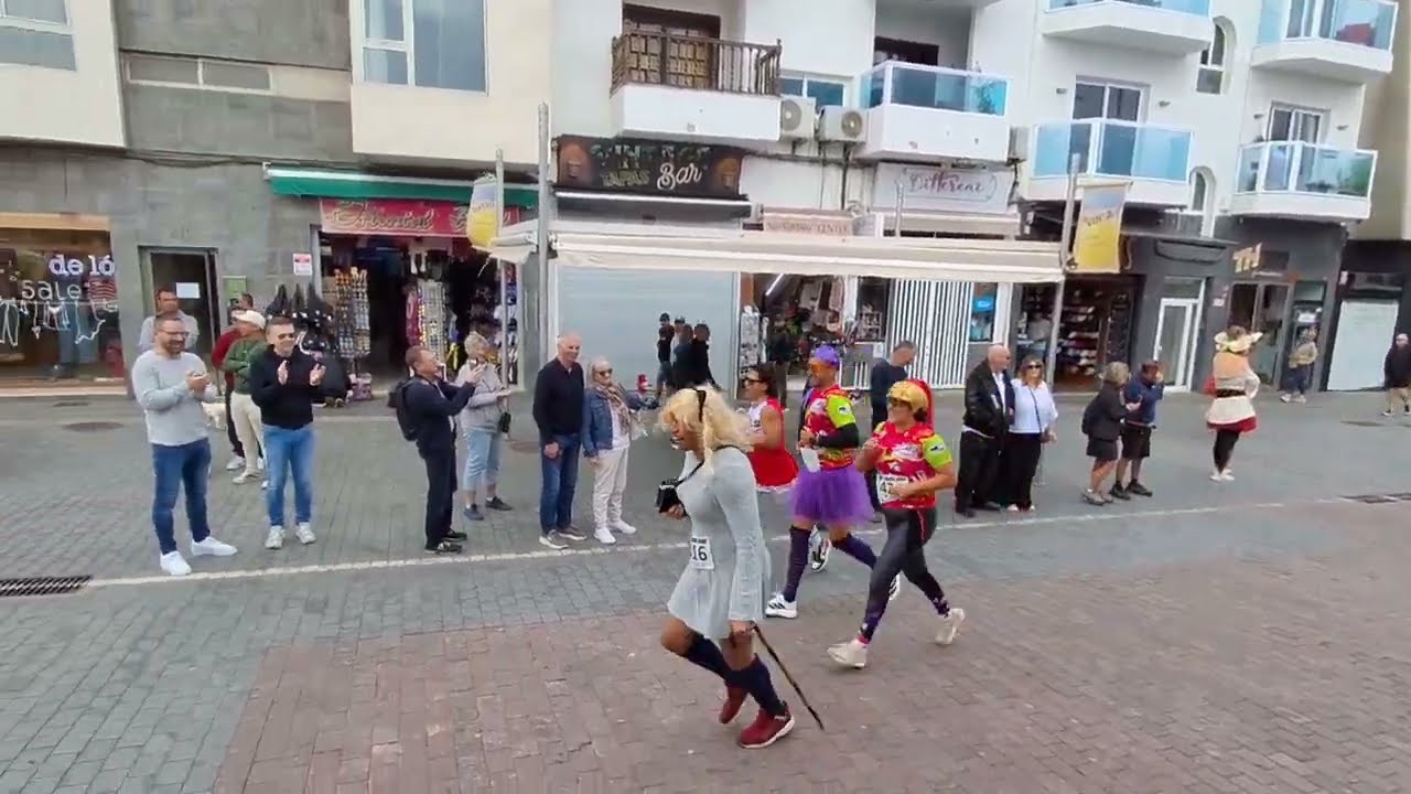 Cold Carnival weather and a fun run in Corralejo 
