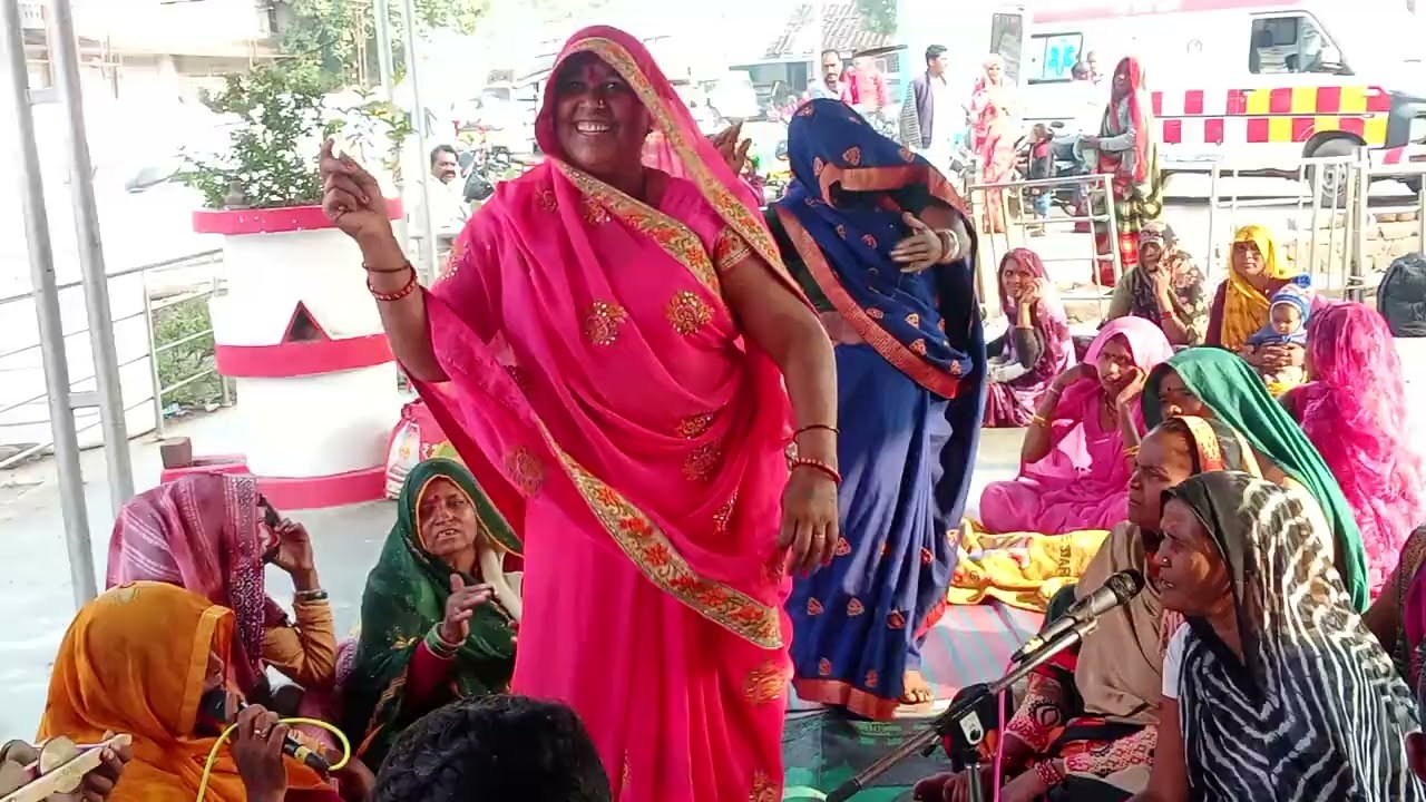 मोहन मुरलिया वाले मां बस गया हमारे