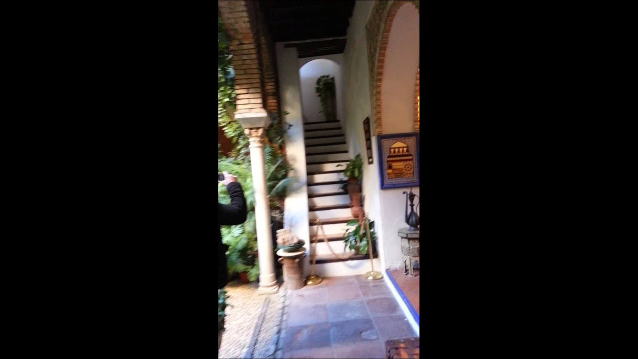 البيت الأندلسي القديم Old Andalusian house 1
