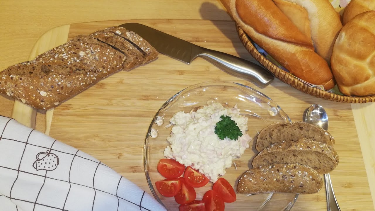 Салат с камамбером / спред
