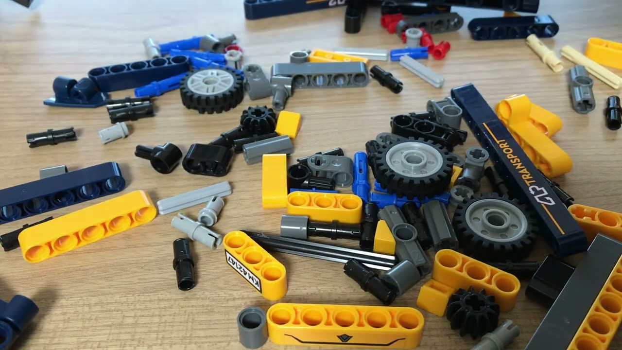 small random technic lego 1-1