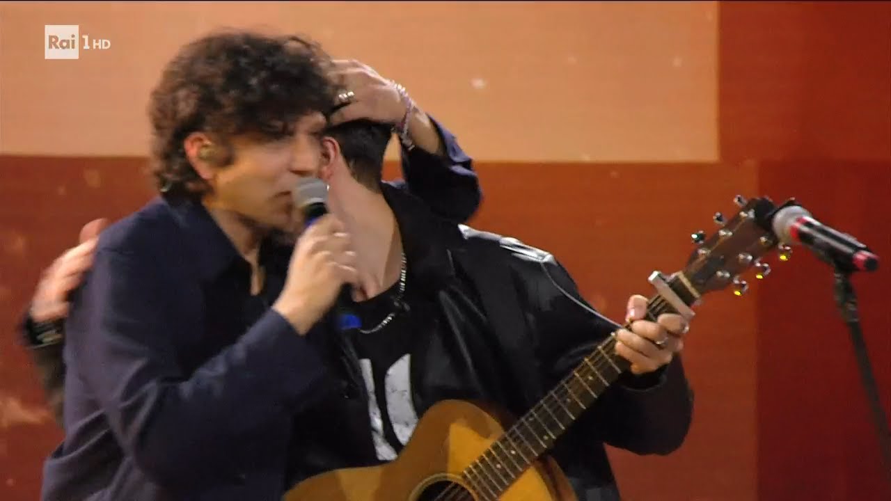 L'esibizione di Ermal Meta e Simone Veludo - Dalla strada al palco - 31/01/2025
