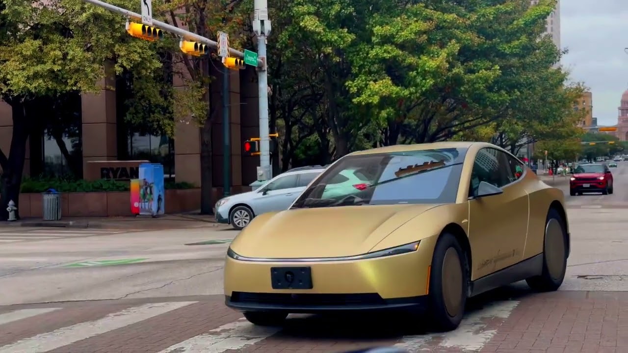 AUSTIN CYBERCABS - STEERING WHEELS TODAY, DRIVERLESS TOMORROW #Tesla #Austin #Cybercab #robotaxi