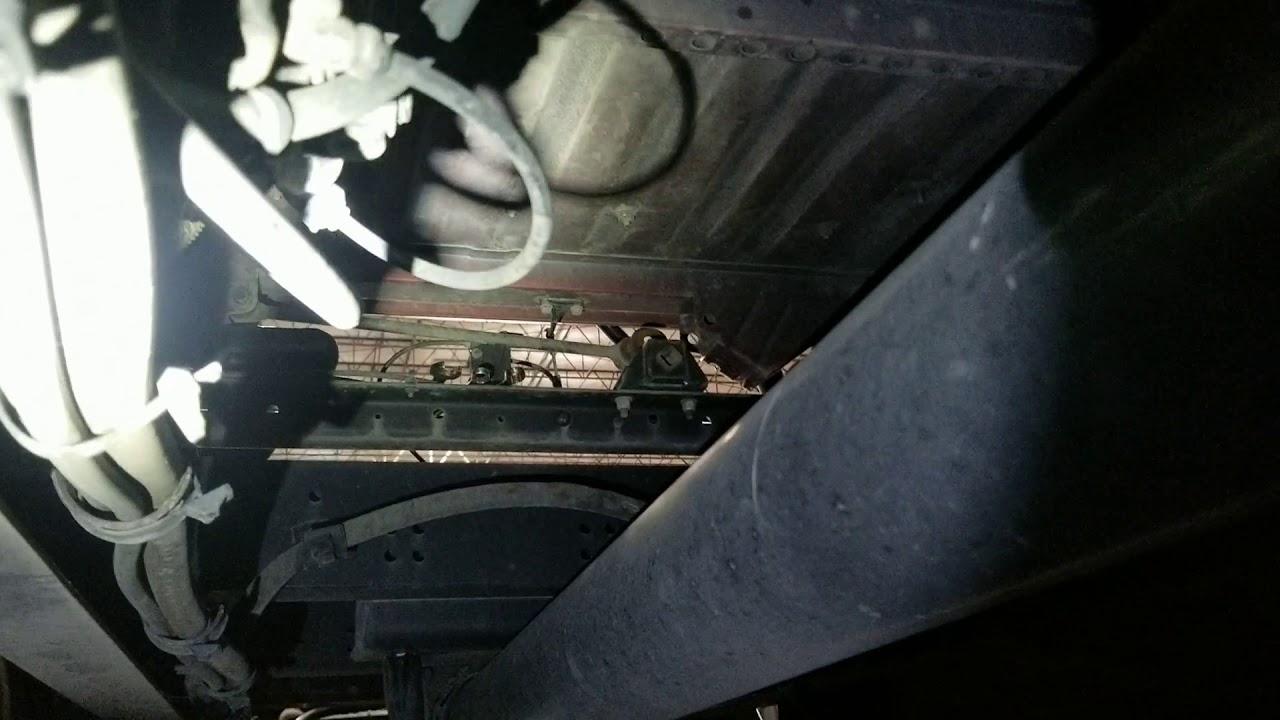 Volvo vnl DIY replace rear cab mounts fixing cab shifted problem