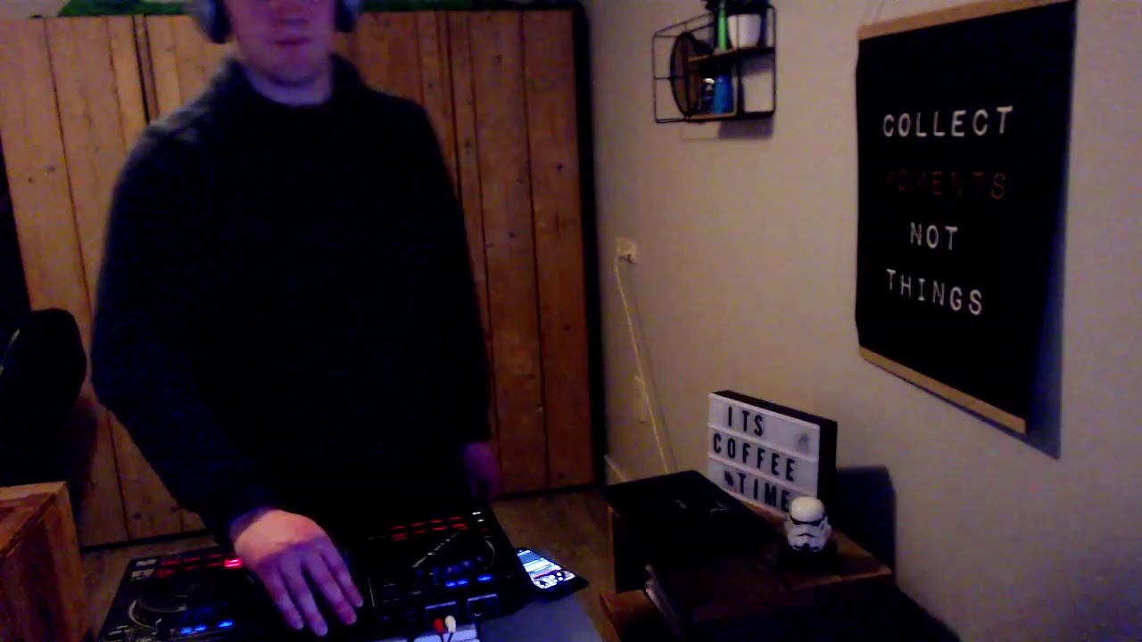 BANING SOME SONGS! - GARXZI LIVE SET 4-4-2020