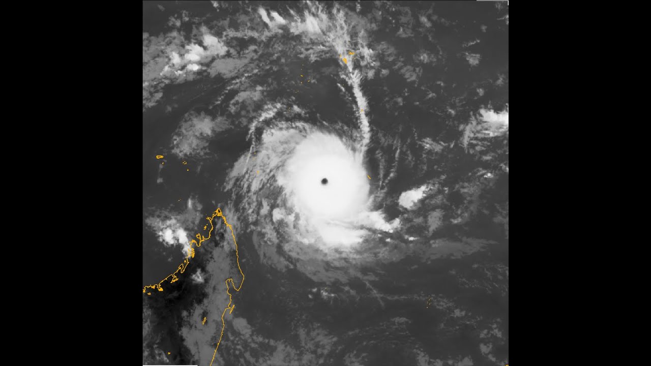 Intense Tropical Cyclone Chido (2024-25)