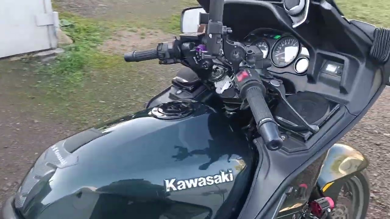 Kawasaki GTR 1000