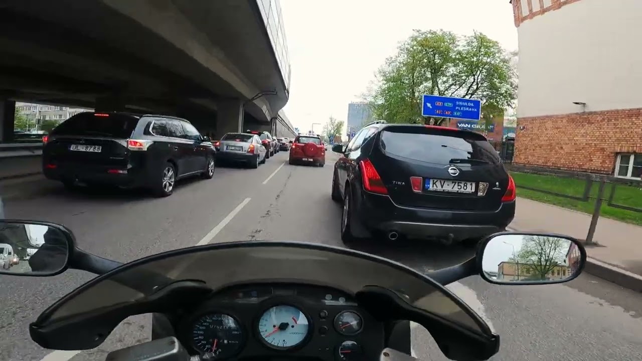 VFR 750 RC36/2, Black Widow