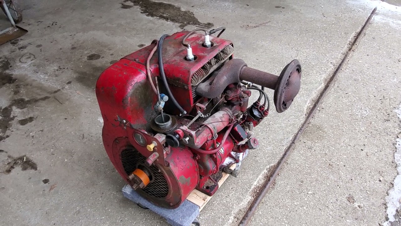 1957 Wisconsin TH engine