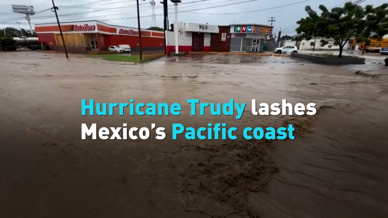 Hurricane Trudy lashes Mexico&rsquo;s Pacific coast