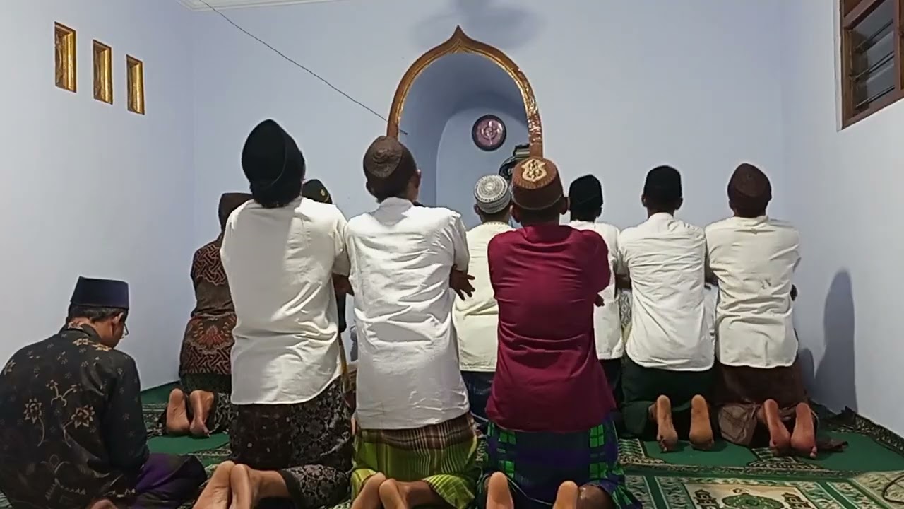 Hadrah Aljiduri Lumajang Muhut Badat Lana Oleh Ustadz Eko 