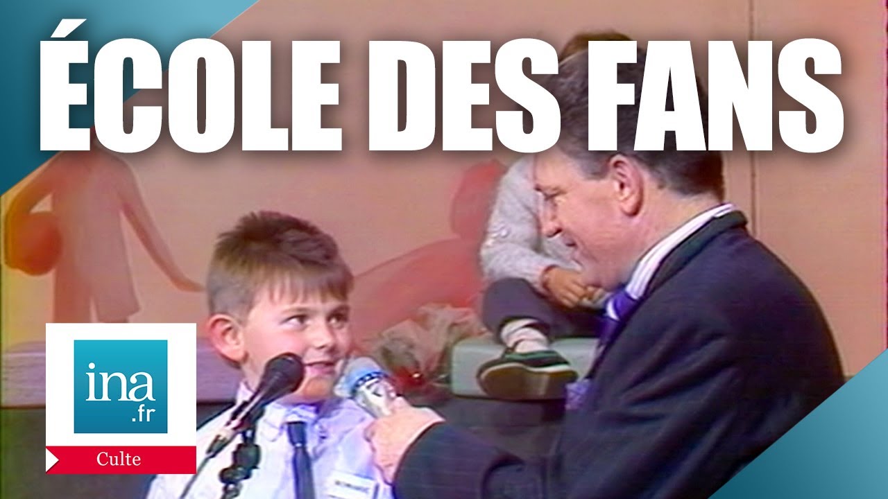 Romaric offre du boudin &agrave; Jacques Martin | Archive INA