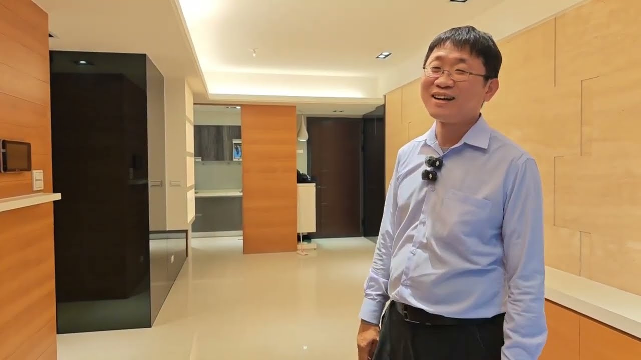 2280萬買台中北屯崇德路電梯直達平面車位12年屋齡國聚知青55建坪室內31坪百萬精裝3房2廳2衛浴2陽台華廈公寓大樓24H管理屋況優0989905453