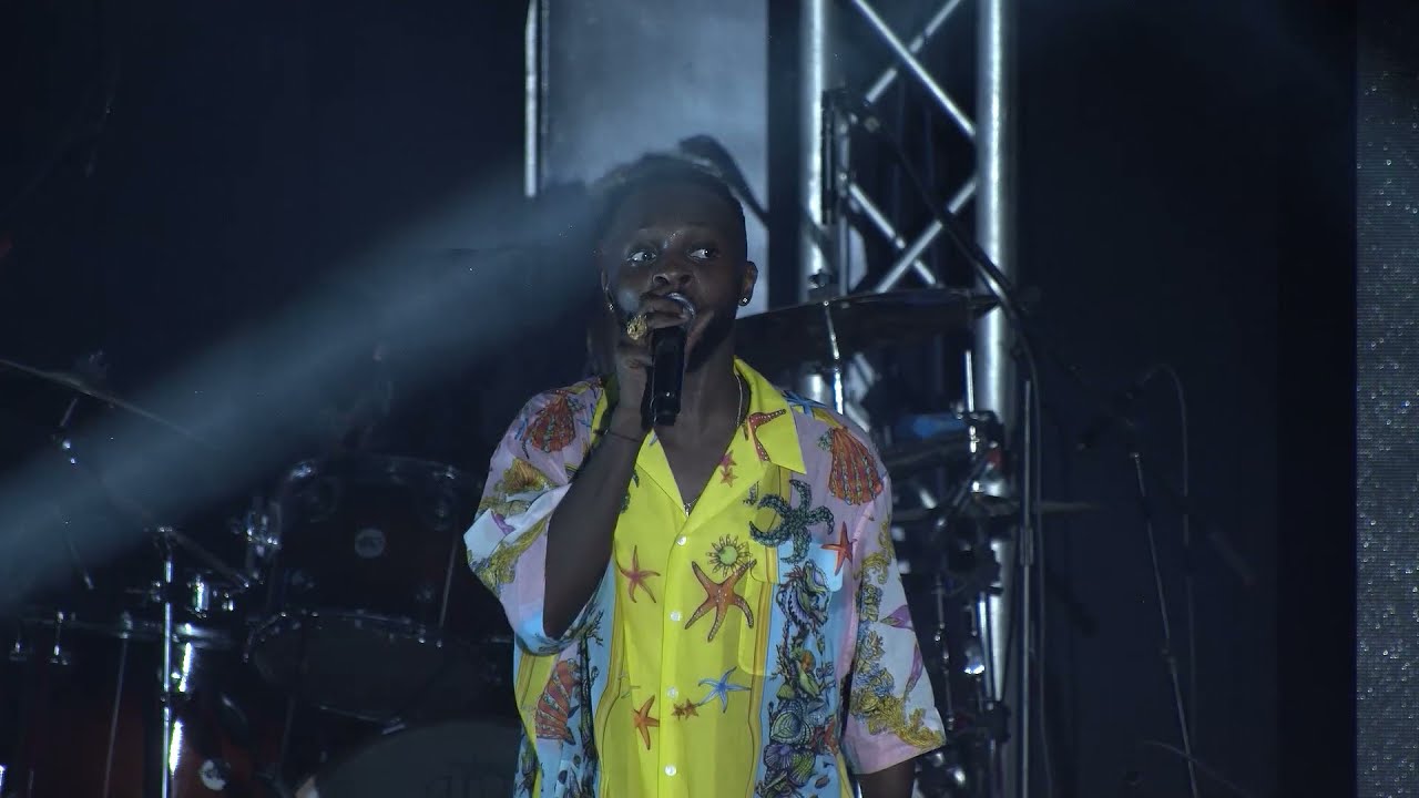 Héritier Wata - Ivre d'amour (Live Kinshasa)