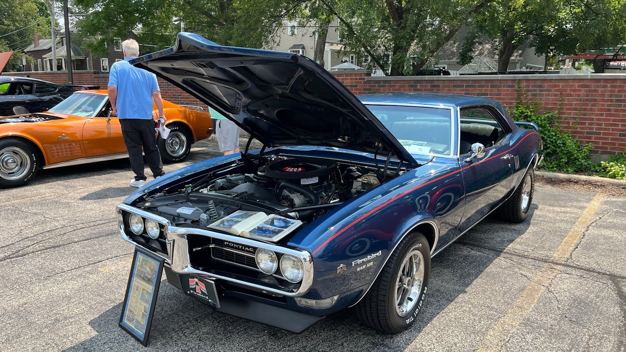 I saw two one owner cars at the collector car show in Downtown Barrington!🤔