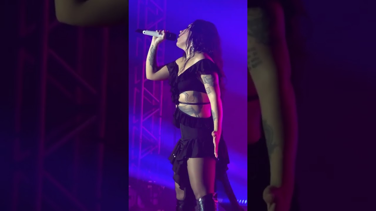 Priscilla Alcantara Ao Vivo - Tanto Faz