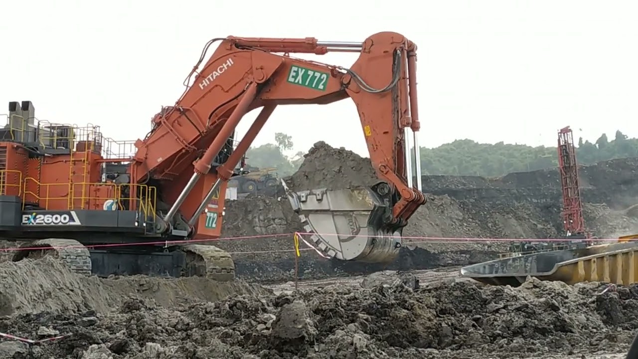 HITACHI EX 2600 Meroket