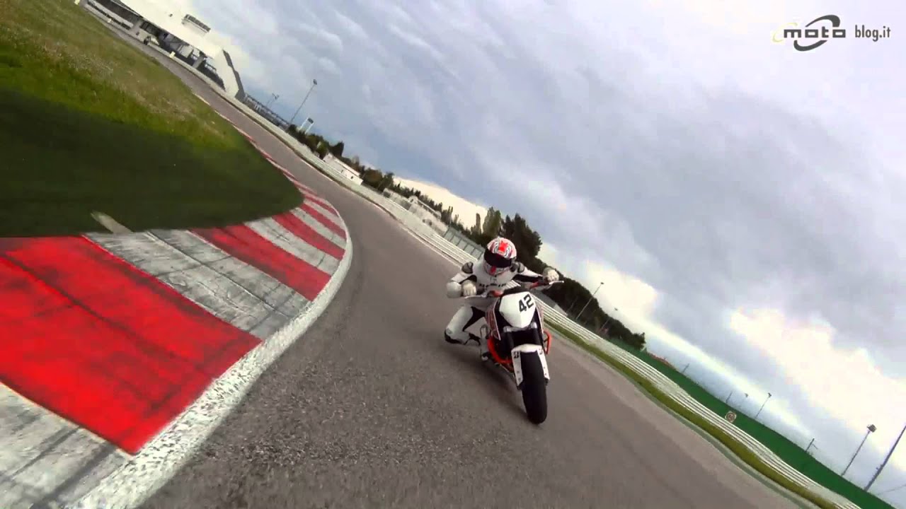 Ktm Duke 690 std Vs 690 Track: Test a Misano Adriatico
