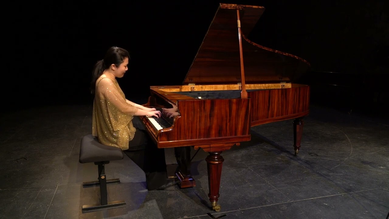 Chopin Nocturne Op. 62 No. 2 Erard piano 1844 - Hyunji Kim