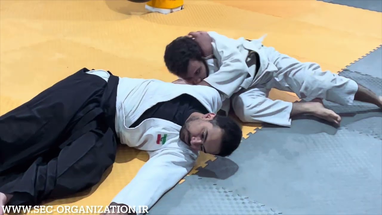   دفاع خفه کردن با گرفتن گردن از پشت (آر ان سی) - دفاع شخصی خیابانی