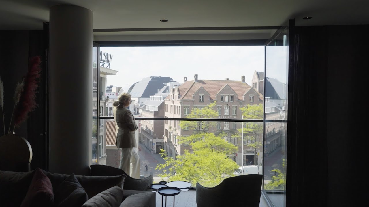 Nicole woont in een penthouse aan de Dam in Amsterdam | FANCLUB CENTRUM