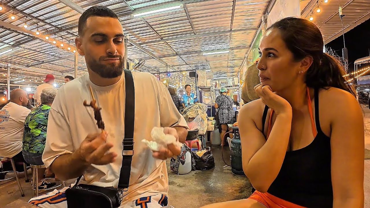 Exploring Naka Night Market in Phuket 🇹🇭🍢 | Walk around and eat with us 🤣