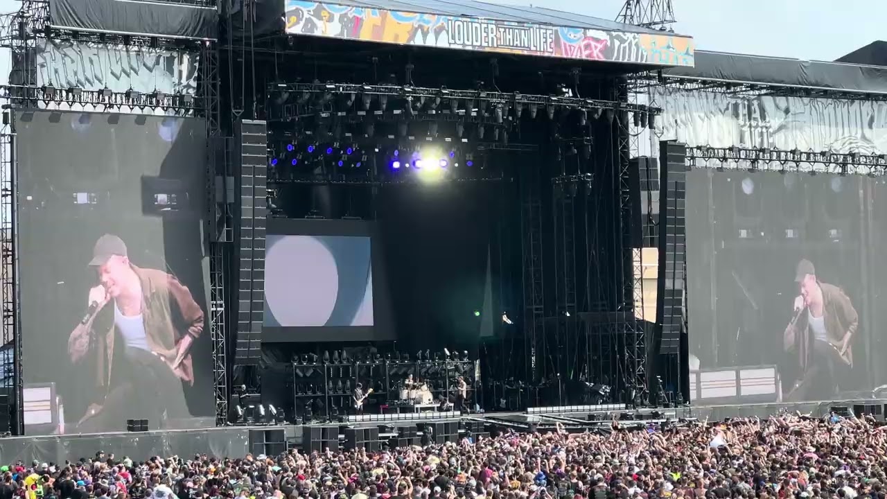 The Plot In You - “Feel Nothing” - Live at Louder Than Life 2025