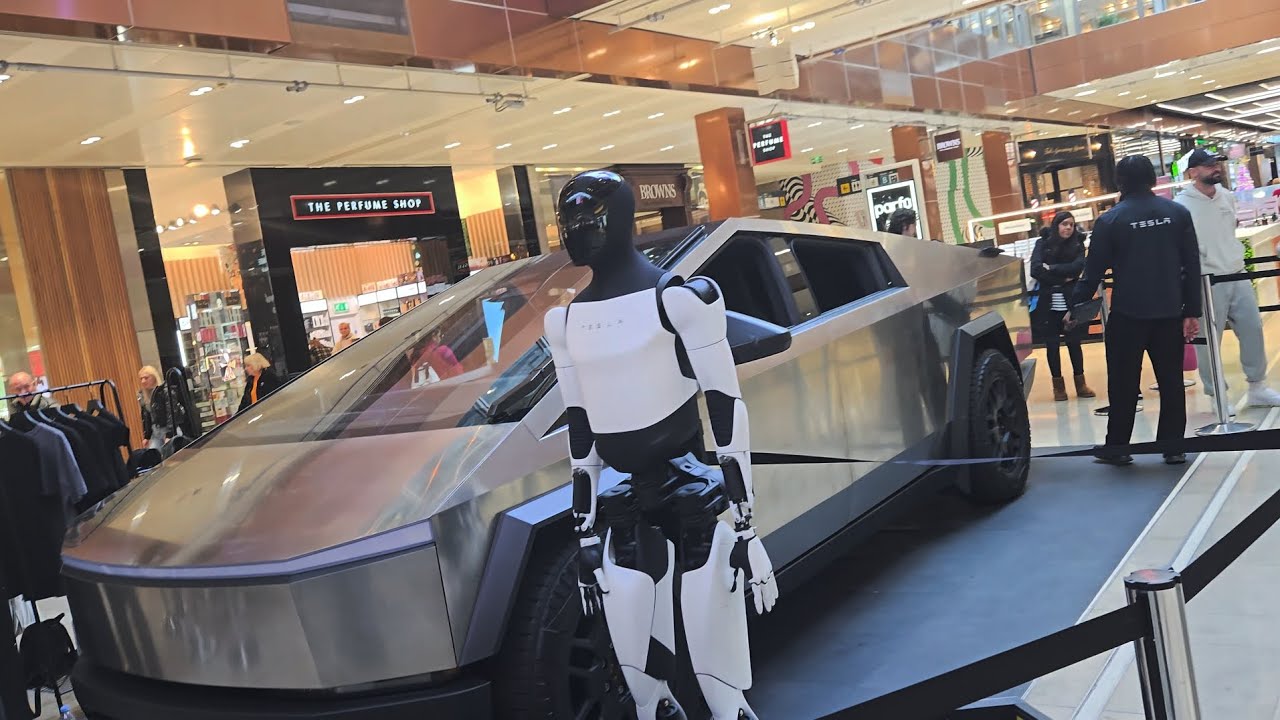 Walking Tour: Stratford Centre to Westfield Shopping Mall #shoppingvlog #ethnicwear #shopping 
