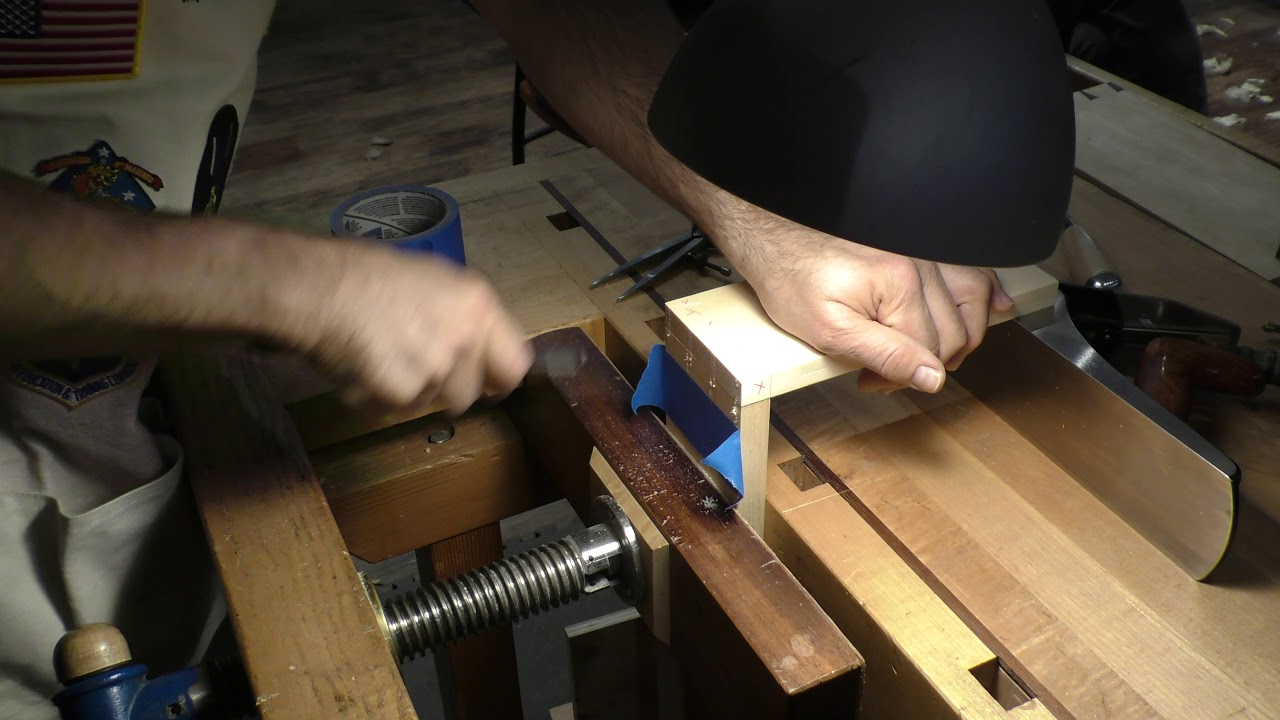 Dovetails, latest tip on cutting more accurately with Rob Cosman