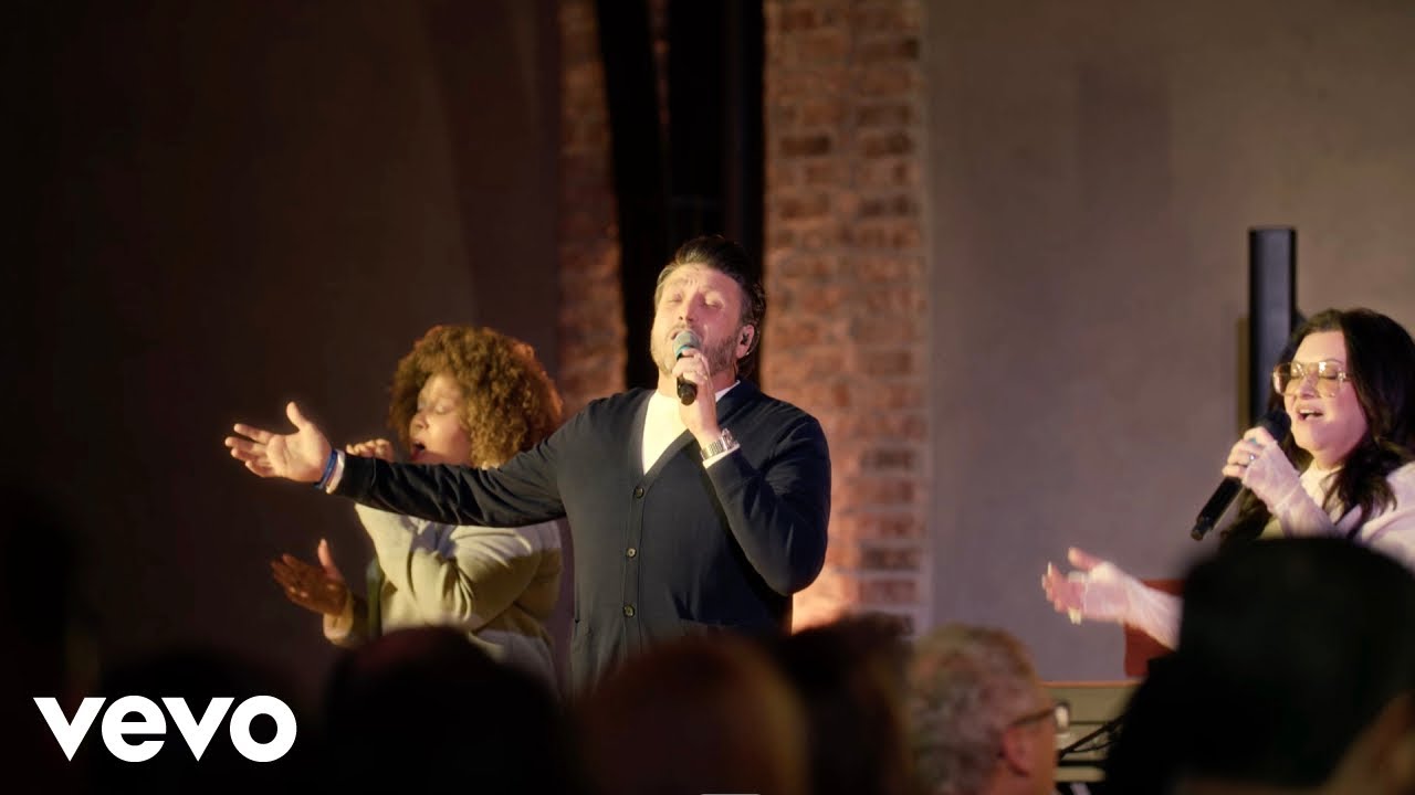 StowTown Worship - God So Loved / Jesus Loves Me (Live) ft. Jody McBrayer
